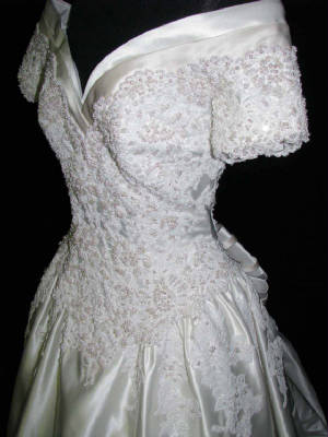 Mon Cheri bridal wedding gown 17-152gownfcu.jpg