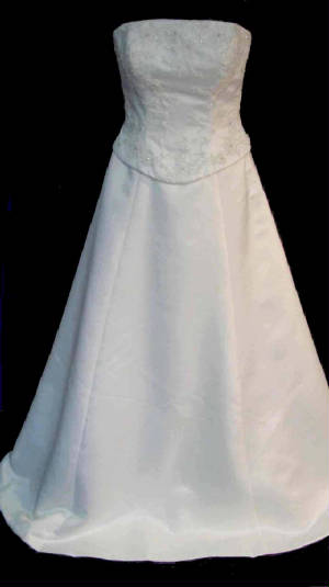 Lila Coutrue Wedding Gown Front 50-166