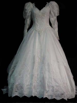 60gownf.jpg Vintage bridal wedding gown front