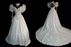 VG2072 Vintage Wedding Bridal Gown