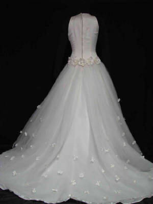 Jim Hjelm bridal wedding ballgown 91gownb.jpg  