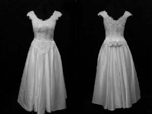 Michaelangelo Trainless Wedding Dress #1009-19