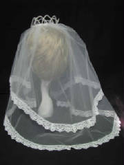 communion veil with crown onhead back.jpg