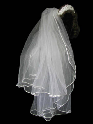 Wedding Bridal Veil and Headpiece 19-238.jpg