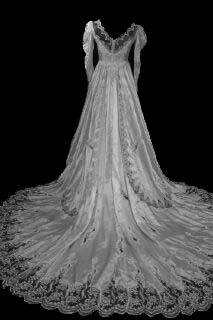 Vintage Bridal Gown Long Sleeves Back #1003