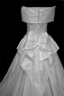 Vintage bridal wedding gown back detail 4cua.jpg