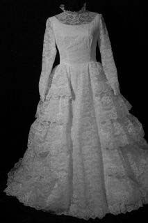Vintage Modest Bridal Wedding Gown VG1005.