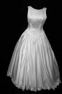  Mori Lee Preowned Wedding gown front.10f.jpg