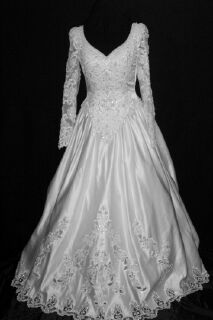 Mori Lee wedding bridal gown front with tags.jpg