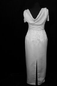 Lady Eleanor bridal wedding gowns28b.jpg