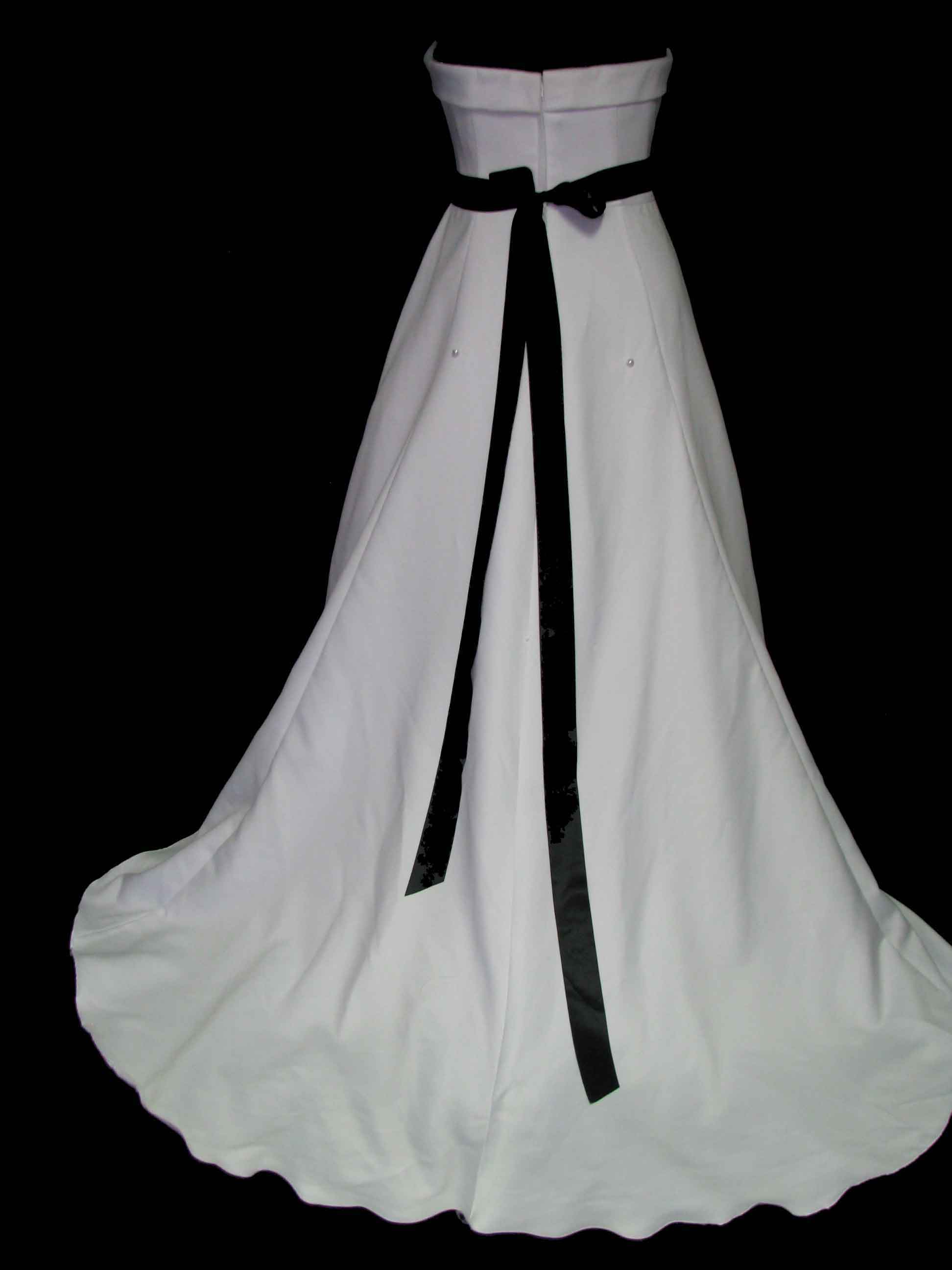 gowns5112b.jpg