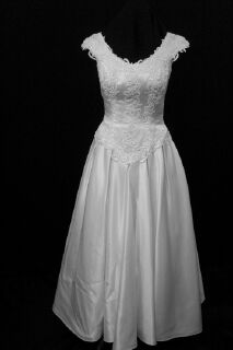 Michaelangelo wedding bridal gown front sll9. jpg 